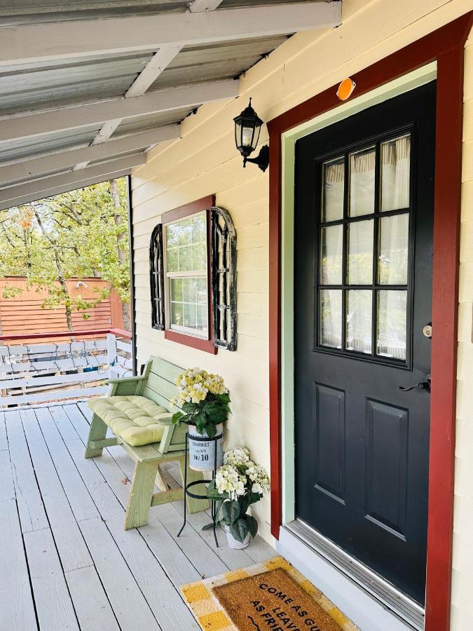 Acorn Hideaways Canton Unwind At Green Gables Suite For Up To 3 Kültér fotó